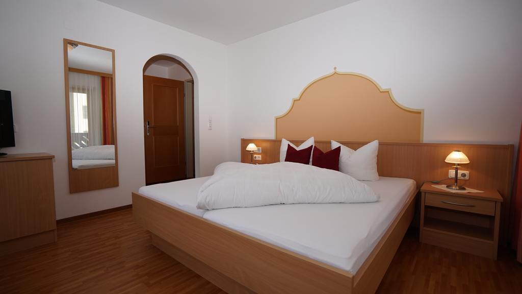 Appartements Rosa Mayrhofen Rum bild