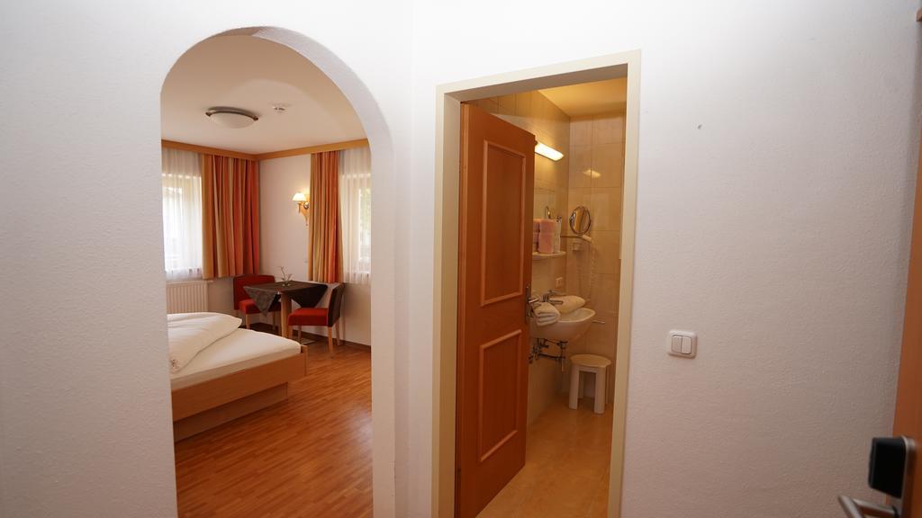 Appartements Rosa Mayrhofen Rum bild